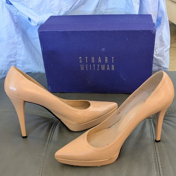 Stuart Weitzman Point Adobe Kid/Beige - Picture 2 of 2